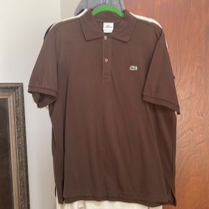 Lacoste men’s polo size large.  Good condition with no rips, or stains.